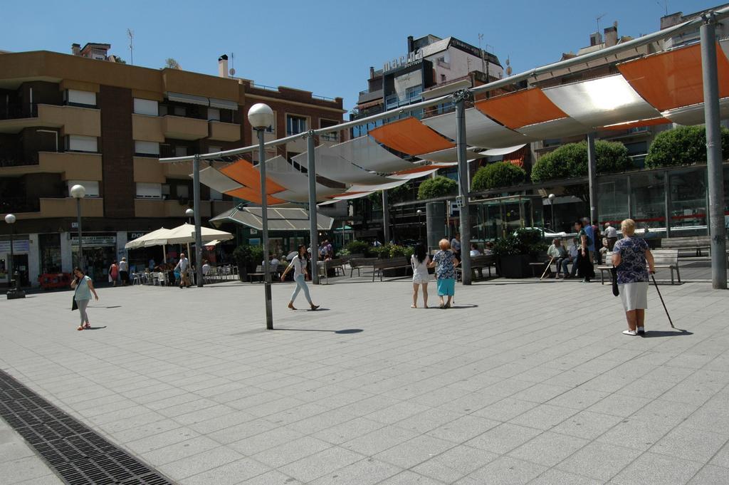 Bcn4Days Apartments L’Hospitalet de Llobregat Zewnętrze zdjęcie